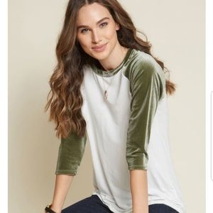ModCloth Au Fond velvet baseball tee in 2xl